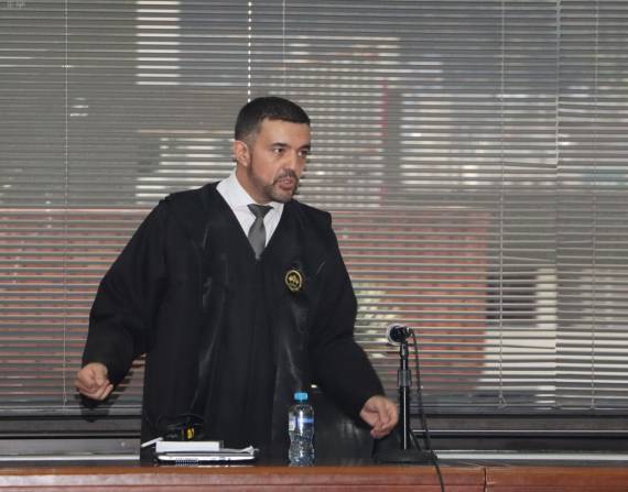 Juez Felipe Córdova en una audiencia.