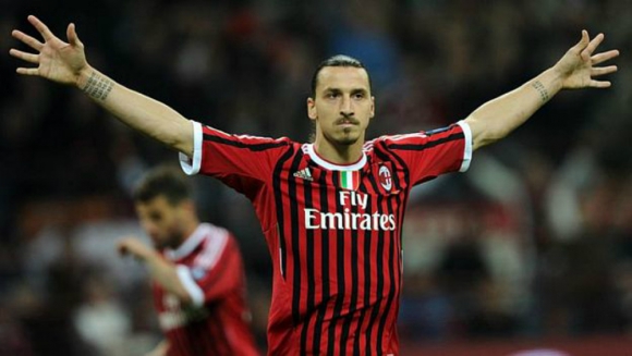 El Milan oficializa el regreso de Ibrahimovic