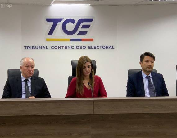 Tribunal Contencioso Electoral (TCE).