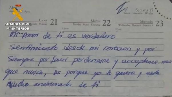 Agenda con las frases utilizadas para engañar a las víctimas: Mi amor de ti es verdadero sentimiento desde mi corazón y por siempre por favor perdóname y acéptame más que nunca, es porque yo te quiero y está mucho enamorado de ti