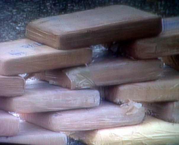 Más de una tonelada de droga oculta en Isla Puná