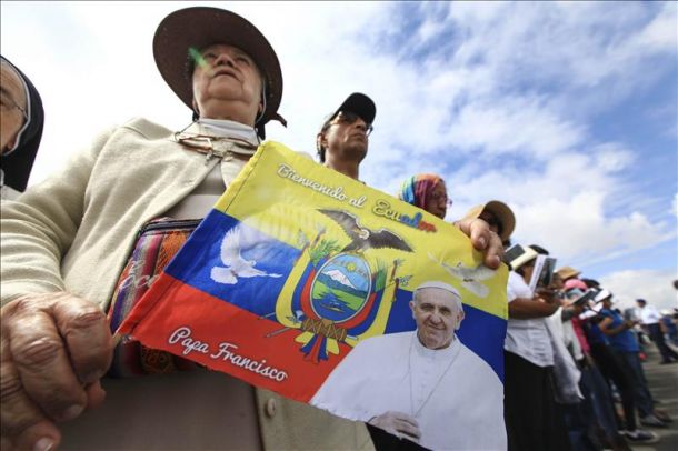 Quito registró 180.000 visitantes durante el viaje del papa a Ecuador