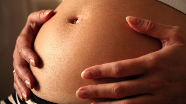 ONU propone 8 estrategias para erradicar el embarazo adolescente