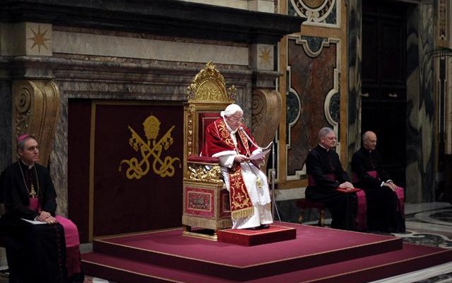 Las campanas repicarán para despedir al papa Benedicto XVI