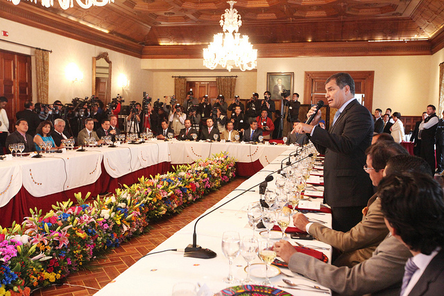 Presidente Correa se reunió con autoridades electas