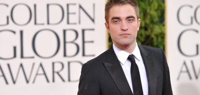 Robert Pattinson se alista para cantar