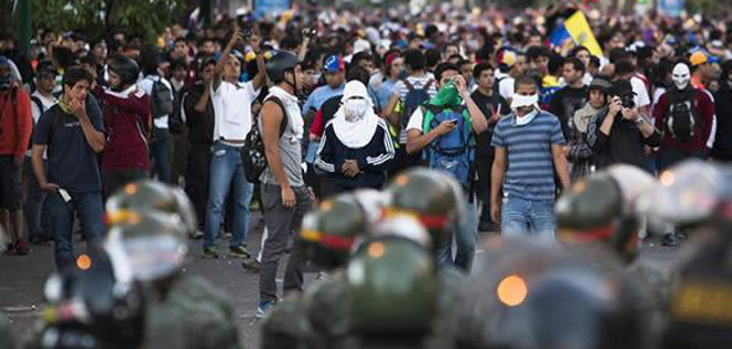 ONU critica uso excesivo de la fuerza para desbaratar protestas en Venezuela