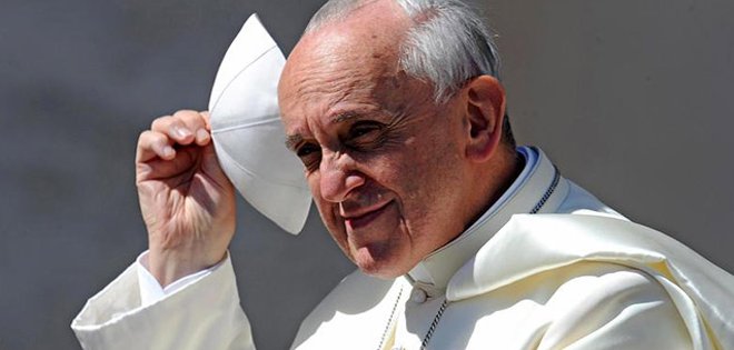 El dalái lama desea conocer al papa Francisco