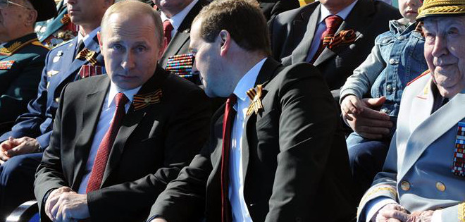 Putin preside un desfile militar en Crimea en un claro desplante a Occidente