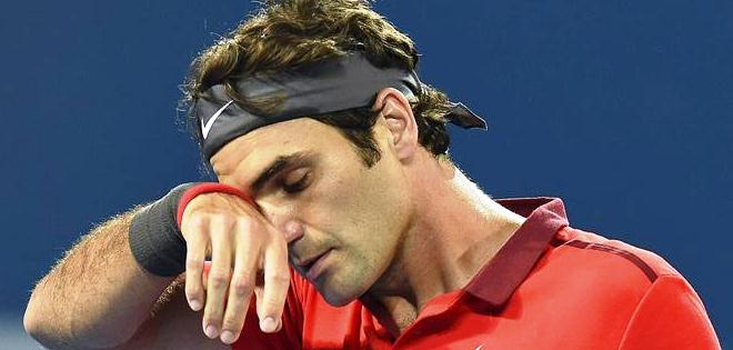 Susto para Federer en su primer partido del año