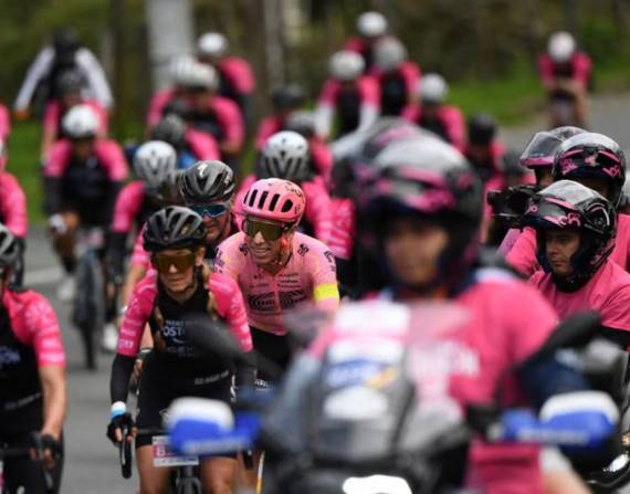 Quito espera a más de 2 mil ciclistas este fin de semana por el Giro de Rigo.