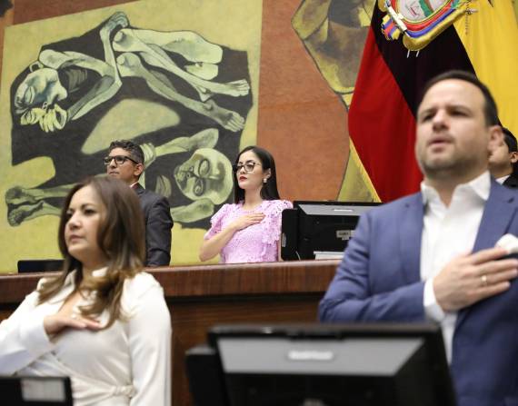 Miembros del CAL durante la sesión del 8 de octubre.