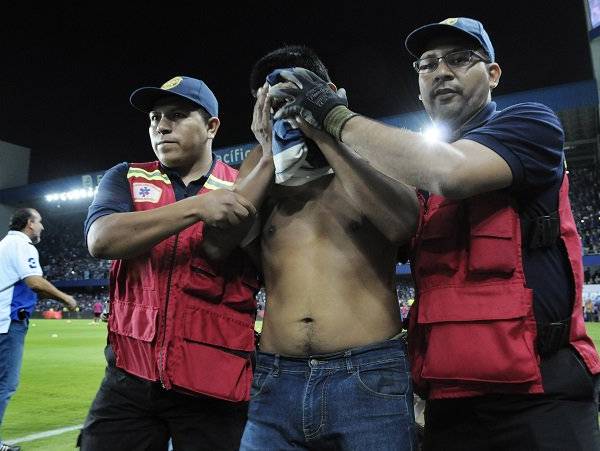 Emelec Fue Sancionado Por Incidentes En El Capwell 2482