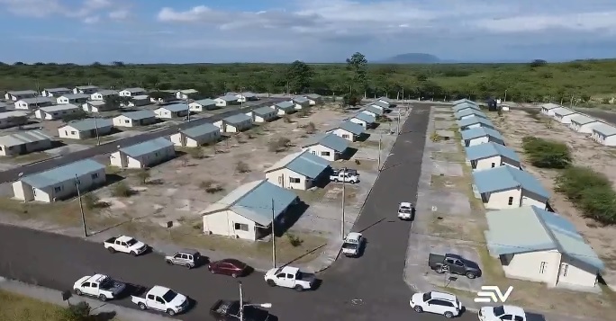 &quot;Refinería del Pacífico&quot; acogerá a más de 300 pacientes con COVID-19