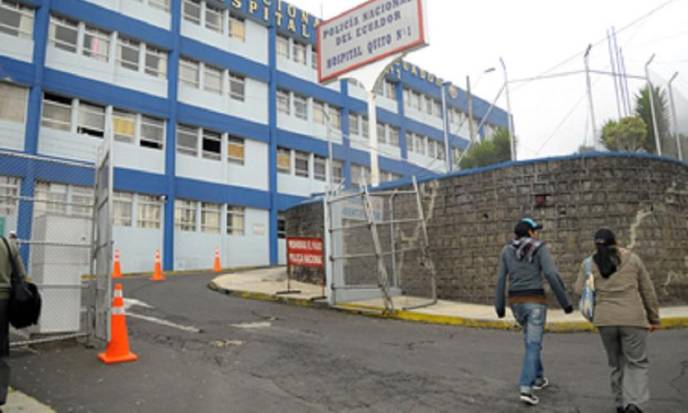 call center hospital de la policia quito