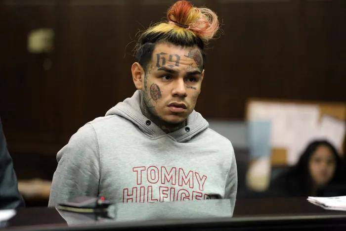 Tekashi no saldrá de prisión aún, el juez lo enfrentó cara a cara: ¿Crees que estas normas no aplican para ti?