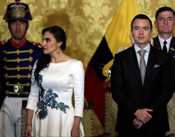 Verónica Abad y Daniel Noboa en el Palacio de Carondelet.