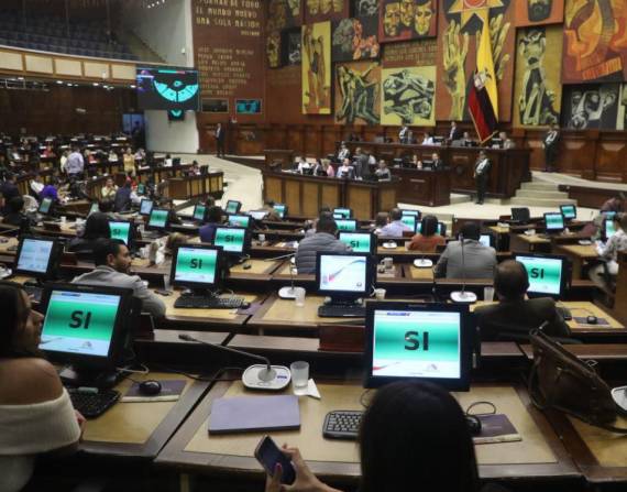 El Pleno de la Asamblea aprobó por unanimidad el texto.