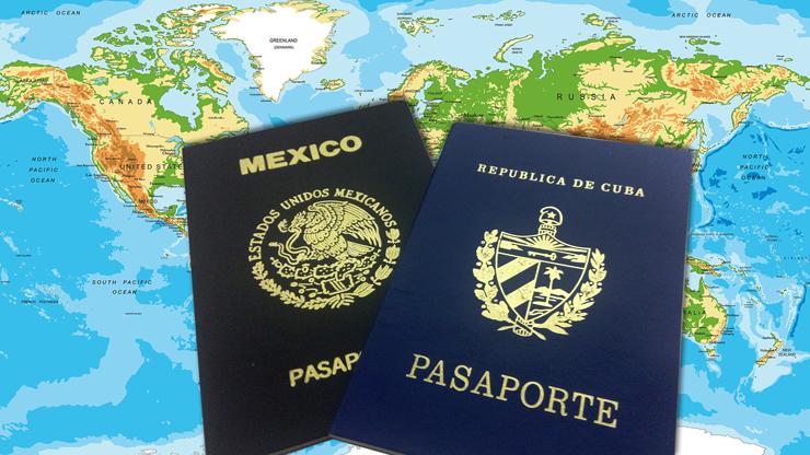 Imagen referencial de pasaporte cubano y mexicano.