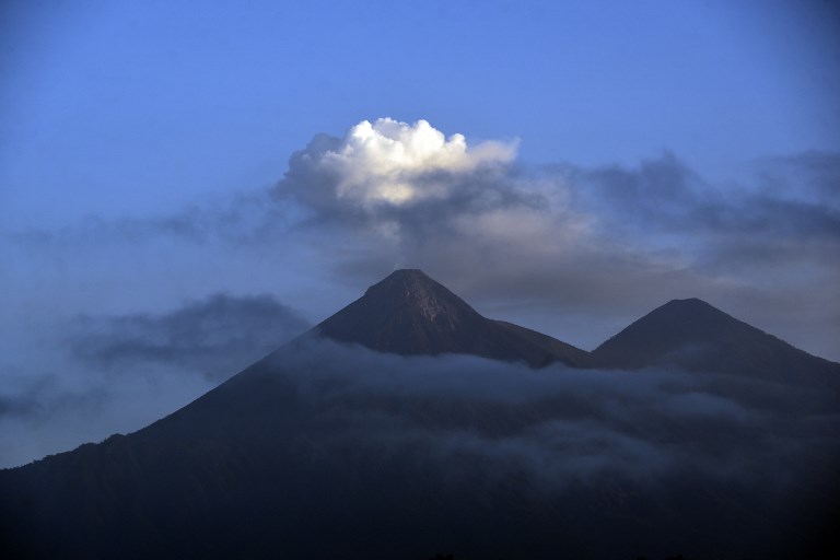El volcán de Fuego en Guatemala entra en nueva fase eruptiva
