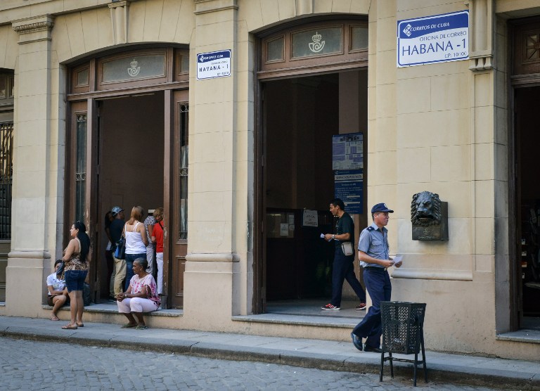 Cuba y EEUU reanudan servicio postal directo después de medio siglo