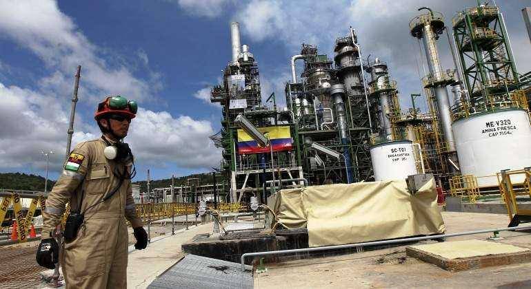 Concluyen trabajos en unidad de la principal refinería de Ecuador