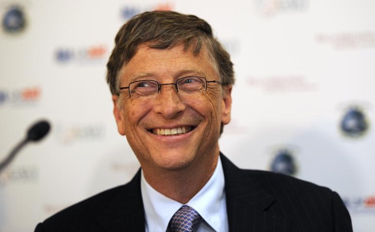 Bill Gates proyecta erradicación de 95% de casos de sida en 15 años