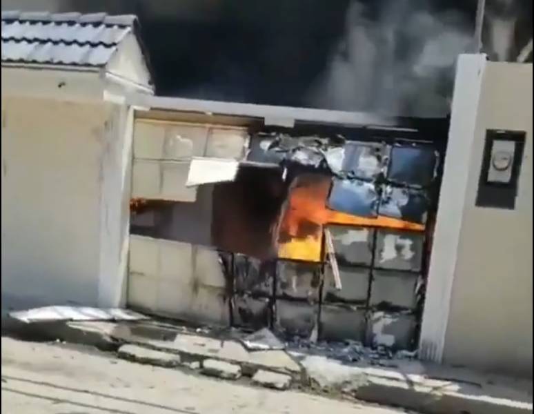Se registra incendio en casa de la ciudadela Santa Cecilia