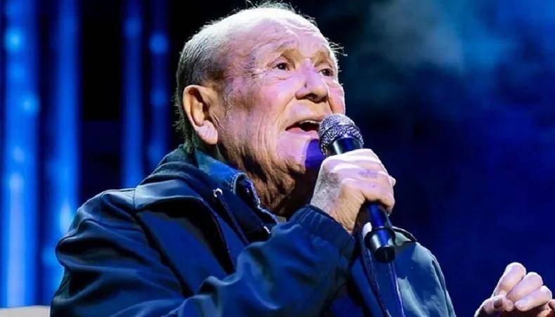 Leo Dan ya Tiene Más de 80 Años y su Vida es Triste (H) - News