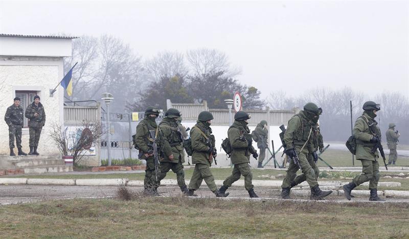 Ucrania denuncia despliegue de 30.000 soldados rusos en Crimea