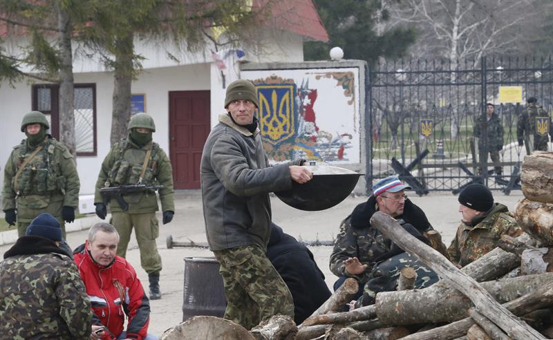 Crimea se blinda antes de referéndum por miedo a provocaciones