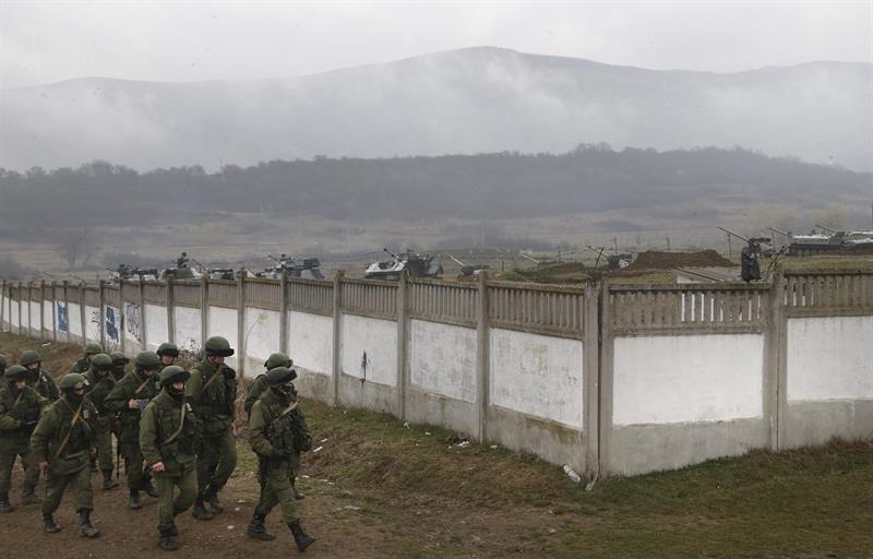 Ucrania denuncia despliegue de 30.000 soldados rusos en Crimea