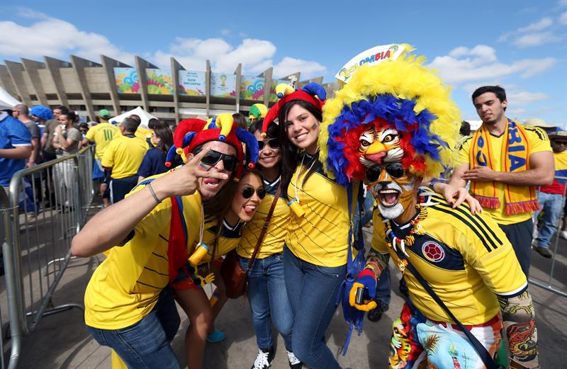 Colombia se viste de amarillo por su regreso al Mundial después de 16 años