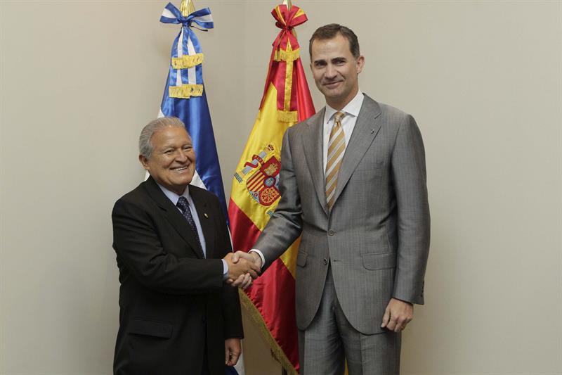 El príncipe Felipe accederá a la Corona de España a los 46 años