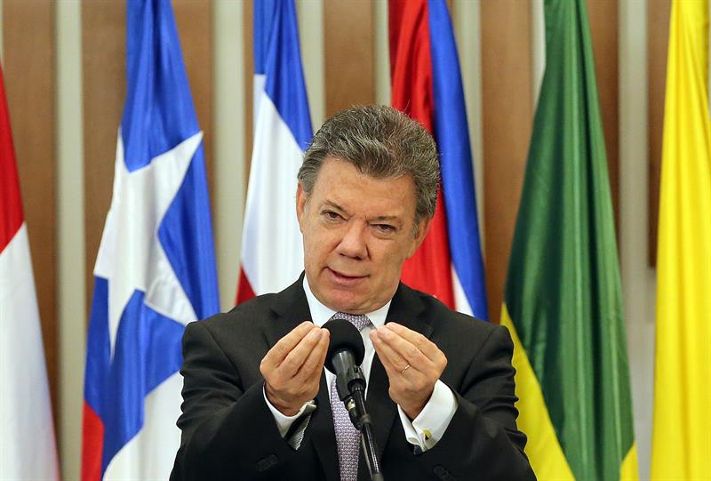 Santos dice que empresarios se identifican con lo que se negocia con las FARC