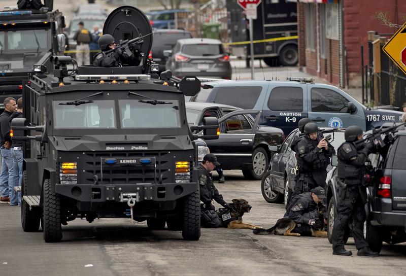 Muere uno de los sospechosos de las explosiones en la maratón de Boston