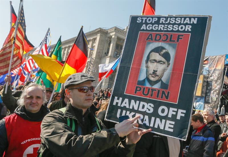 Líderes prrorusos de Crimea apuestan por integrarse a Rusia en meses