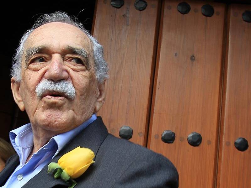 García Márquez &quot;evoluciona bien&quot; y ya quiere dejar el hospital, dice su hijo