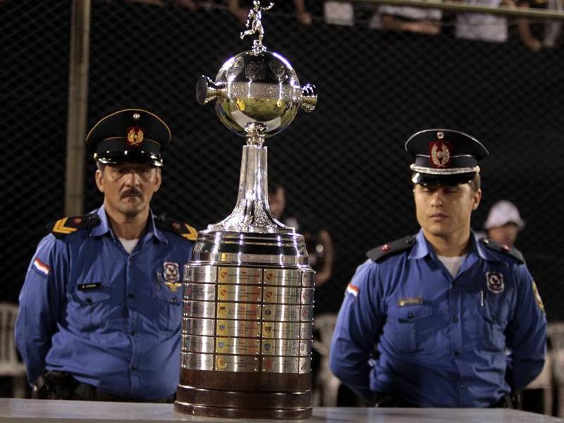 Olimpia saca buena diferencia en la ida de la final de la Libertadores