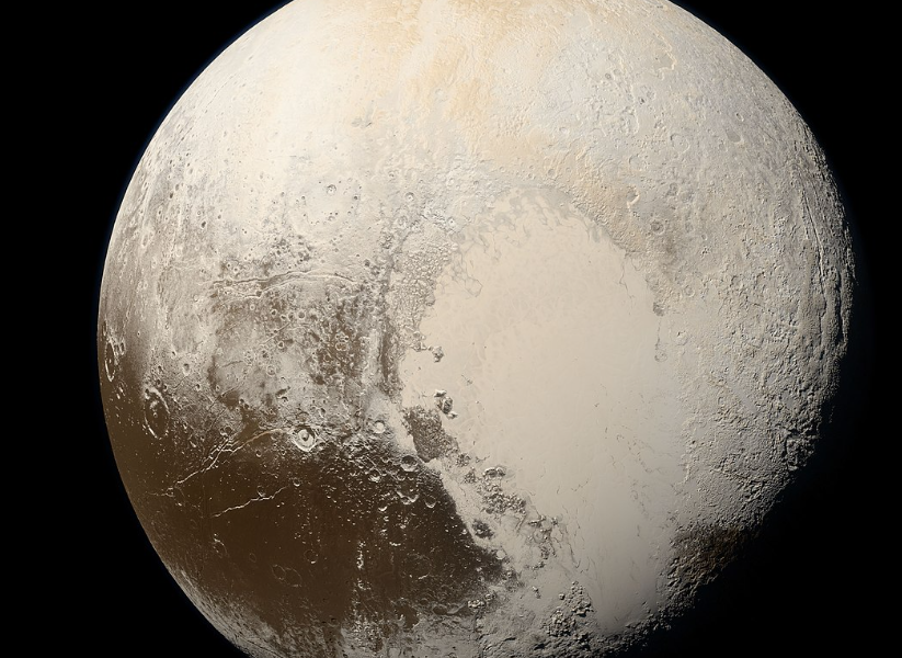 Foto de Plutón del año 2015, tomada por New Horizons