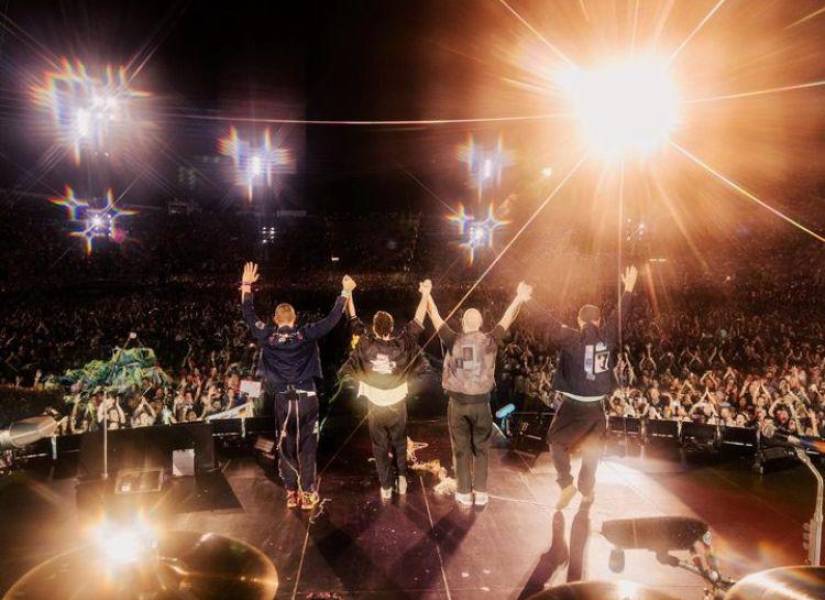 Foto publicada por la banda británica Coldplay