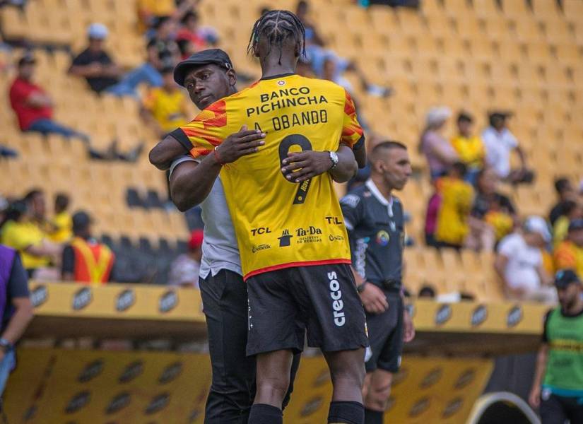 Segundo Alejandro Castillo lleva tres victorias como entrenador de Barceloan SC.