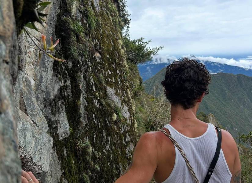 Fotografía compartida por el cantante durante su visita a Perú