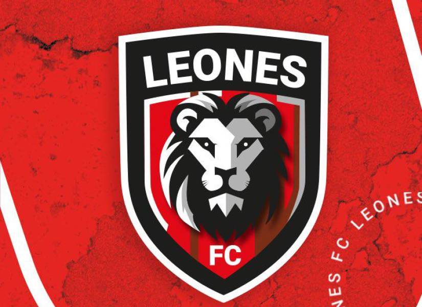 Esteban Paz presentó la nueva imagen de Leones Fútbol Club, su nuevo equipo