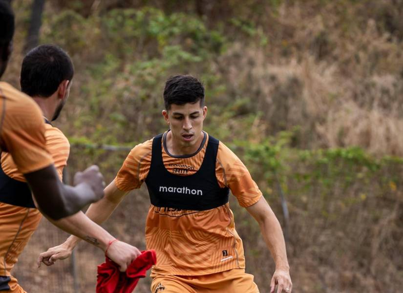 Barcelona SC ya tuvo su primer entrenamiento con Segundo Alejandro Castillo.