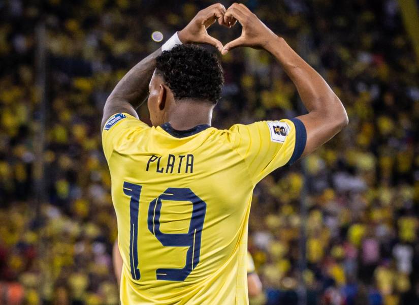 Gonzalo Plata celebra su gol anotado a Bolivia por Eliminatorias