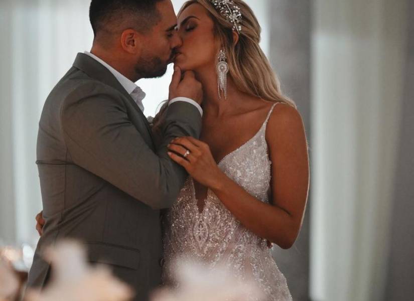 Fotografía publicada por la revista en español de la boda de Sebastián Caicedo y Juliana Diez.