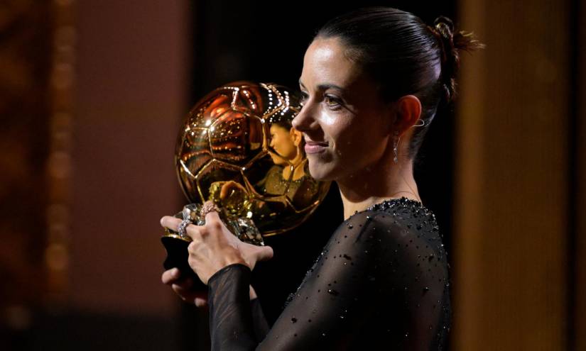 La jugadora del FC Barcelona, Aitana Bonmatí, logra el Balón de Oro 2023