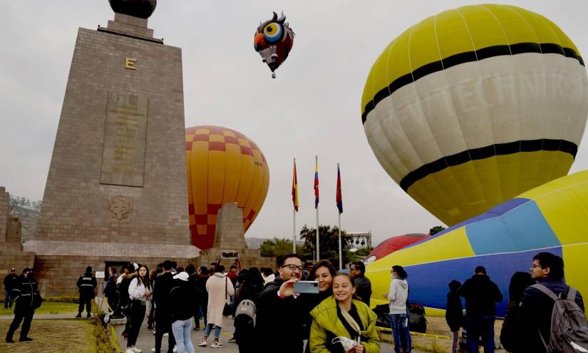 Festival Internacional del Globo Mitad del Mundo 2022