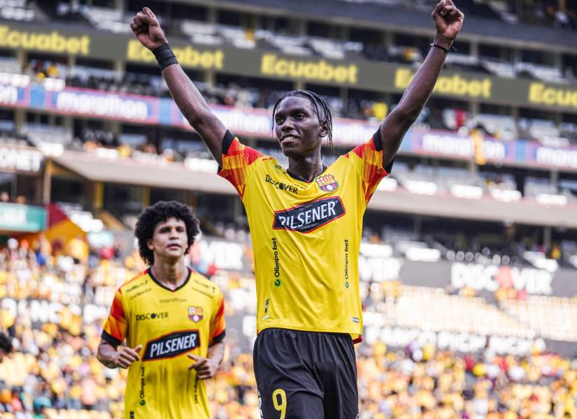 Allen Obando celebró uno de sus dos goles anotados a Cumbayá por la fecha 13 de la Liga Pro